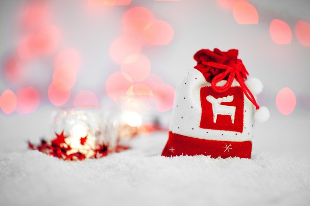 bag, celebration, christmas, december, decoration, decorative, festive, gift, holiday, present, nature, red, sack, season, seasonal, winter, xmas, snow
